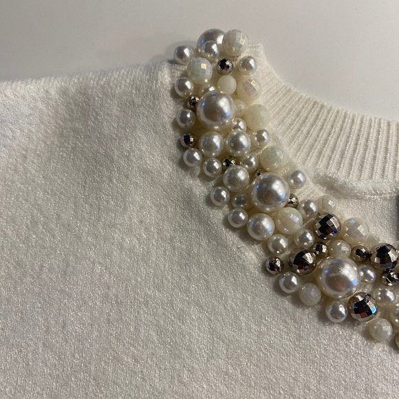 Ladies Angeleye Pearl Beaded Neckline Sweater - As New - Picture 3 of 7